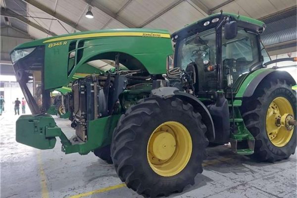 John Deere 8345R 2016 Hours 3900 4WD R1, 850.097 +VAT 1