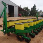 8 ROW PLANTER